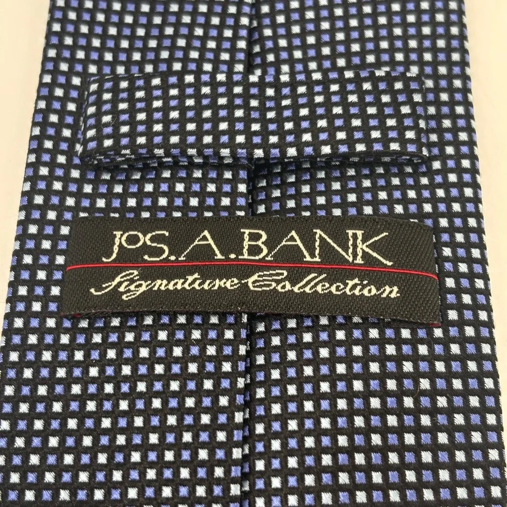 Jos. A. Bank Necktie Mens OS Blue Geometric Diamond Silk Signature Collection